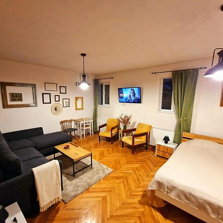 Nomad Apartment Brasov Luaran gambar