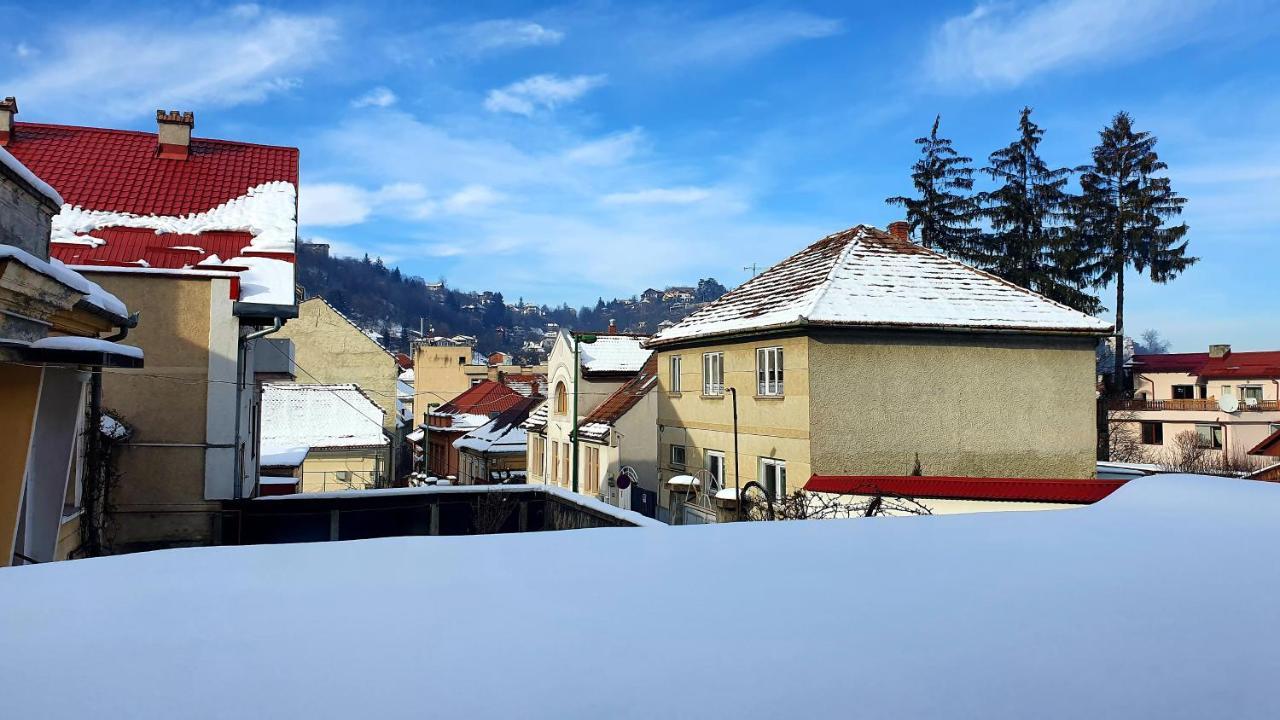 Nomad Apartment Brasov Luaran gambar